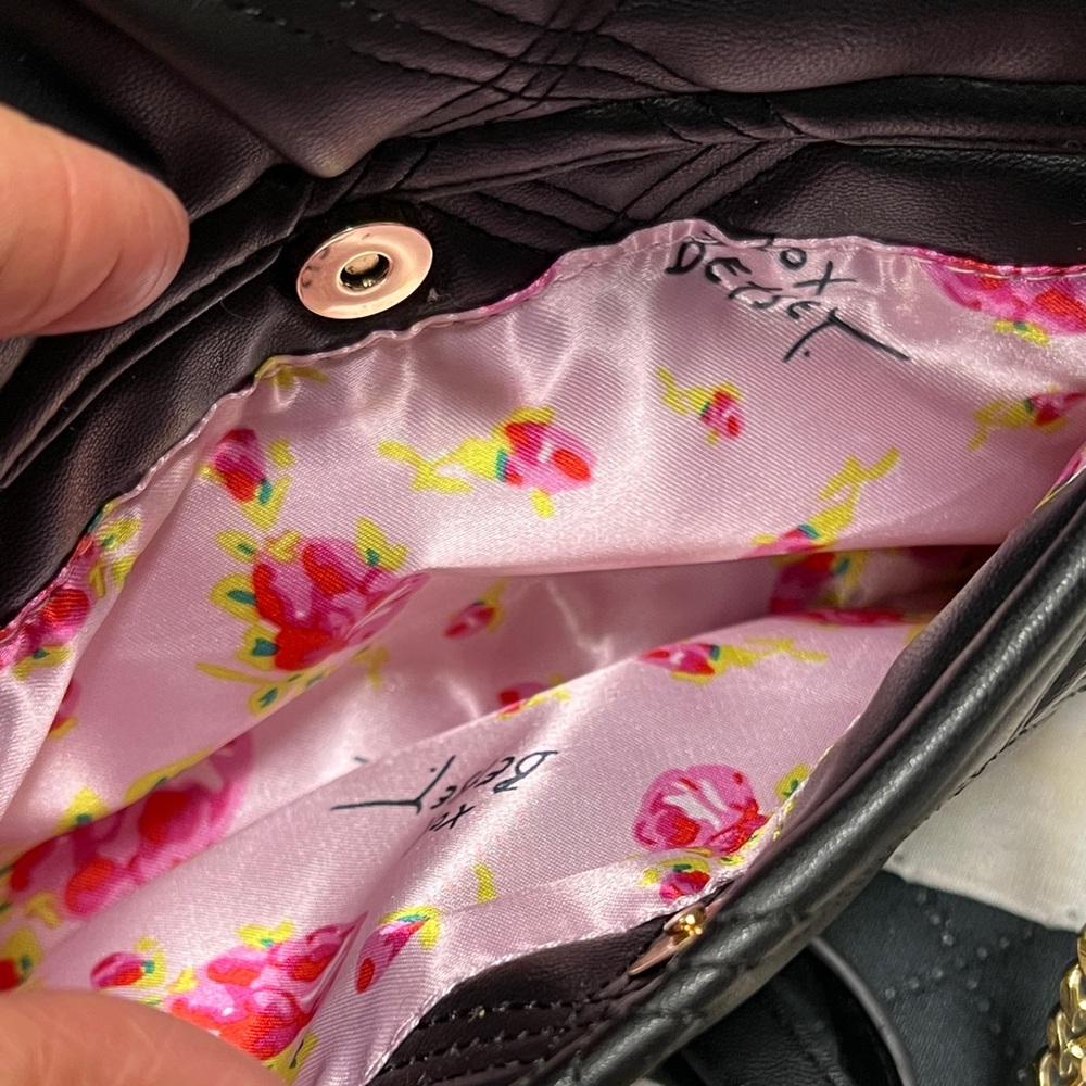 Betsey Johnson Black Quilted Shoulder Bag - Picture 8 of 8